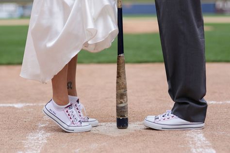 An Adorable Baseball Themed Wedding | Woman Getting Married Baseball Themed Wedding, Baseball Themed Wedding Ideas, Baseball Engagement, Baseball Wedding Ideas, Wedding Baseball, Baseball Wedding Photos, Softball Wedding, Baseball Wedding, Wedding Reception Fun