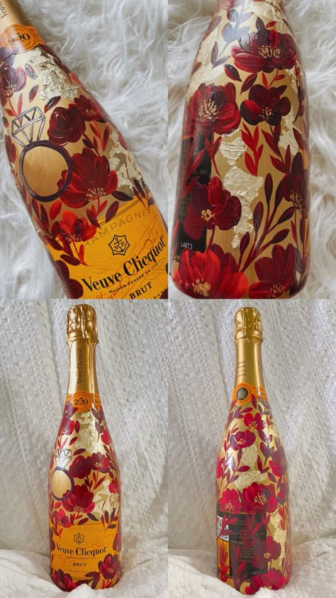 Painted Wine Bottles Wedding Gift, Handmade Bottle Decoration, Fancy Wine Bottles, Painted Champagne Bottle Birthday, Engagement Champagne Bottle, Painted Champagne Bottle Wedding, Painted Champagne Bottles, Bridal Gift Ideas, Painted Champagne Bottle