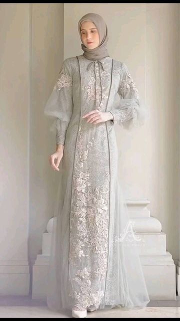 Gamis Brokat Muslim Lace Dresses, Dress Tulle Hijab, Tile Dress Hijab, Muslim Dress Party, Brukat Dress, Model Dress Kebaya, Dress Muslim Modern, Fashion Muslimah, Hijab Dress Party