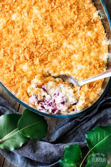 Creamy Southern Cabbage Casserole: an easy low carb recipe that is also vegetarian. Shredded red cabbage, sauteed sweet onion, cheese, and a homemade white sauce are layered in this old fashioned baked side dish. This is comfort food with a hug! | www.savortheflavour.com #savortheflavour #cabbagecasserole #southernfood #comfortfood #casserole Unstuffed Cabbage Casserole, Southern Cabbage, Cabbage Casserole Recipe, Homemade White Sauce, Cabbage Casserole Recipes, Red Cabbage Recipes, Veggie Side Dish Recipes, Vegetarian Casserole, Unstuffed Cabbage