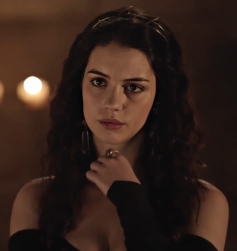 Persephone Face Claim, Astoria Greengrass Aesthetic, Adelaide Kane Icons, Adeline Kane, Reign Cast, Astoria Greengrass, Empress Sissi, Lana Del Rey Lyrics, Mary Stuart