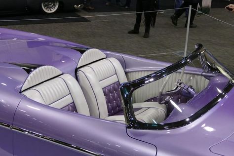 Lavender Car, Vintage Culture, Pink Car Accessories, Gold Car, Purple Car, Classy Cars, Pink Car, Fancy Cars, Pretty Cars