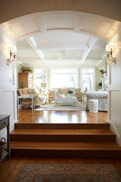 Michigan Lake House - beach-style - Living Room - Other Metro - Villa Decor Lake House Living Room Decor, Lake House Living Room, Sunken Living Room, Traditional Living, Design Del Prodotto, Decor Home Living Room, A Living Room, Cottage Homes, Luxury Interior Design