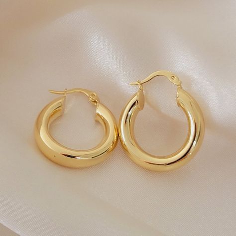 Gold Hoops Earrings, Thick Gold Hoop Earrings, Thick Gold Hoops, Earring Minimalist, Chunky Gold Hoop Earrings, Thick Hoop Earrings, Earring Hoop, Huggie Earring, Small Gold Hoops