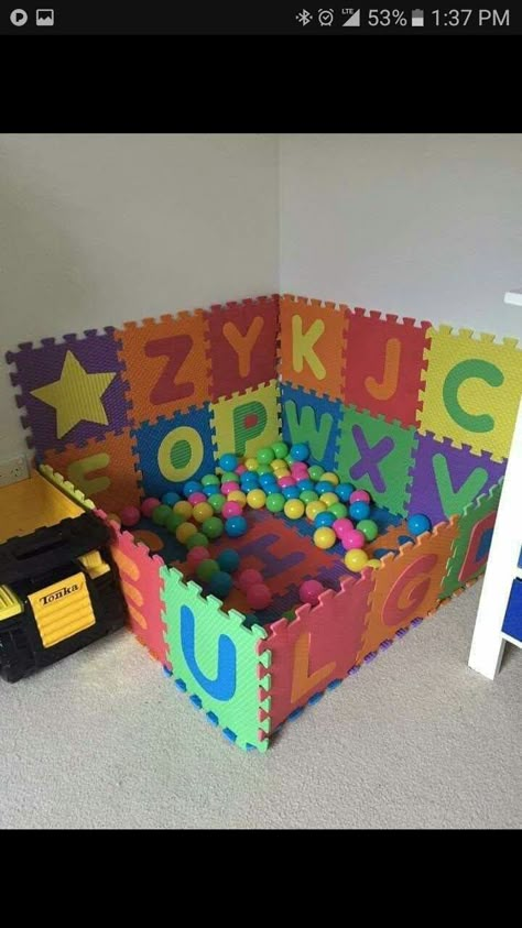 Chic Kids, Diy Bebe, Playroom Organization, Toy Room, Baby Activities, Toy Rooms, Ball Pit, Toddler Life, Playroom Ideas