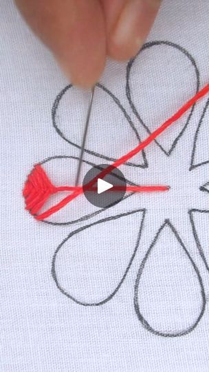 Embroidery Hacks Tips And Tricks, Buttonhole Stitch Embroidery Design, Trending Embroidery, Types Of Embroidery Stitches, Flower Hand Embroidery, Embroidery Crafts, Embroidery Lessons, Paper Flower Decor, Paper Craft Tutorials