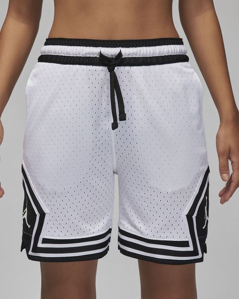 Jordan Diamond Shorts, Diamond Shorts, Jordan Basketball, M J, Shorts Nike, Nike Tech, Sport Man, Nike Jordan, Male Model