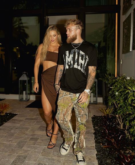 His New Girlfriend, Weird But True, Professional Boxer, Catch Feelings, Jake Paul, Inspiring People, Mens Fashion Streetwear, New Girlfriend, Parenting Styles