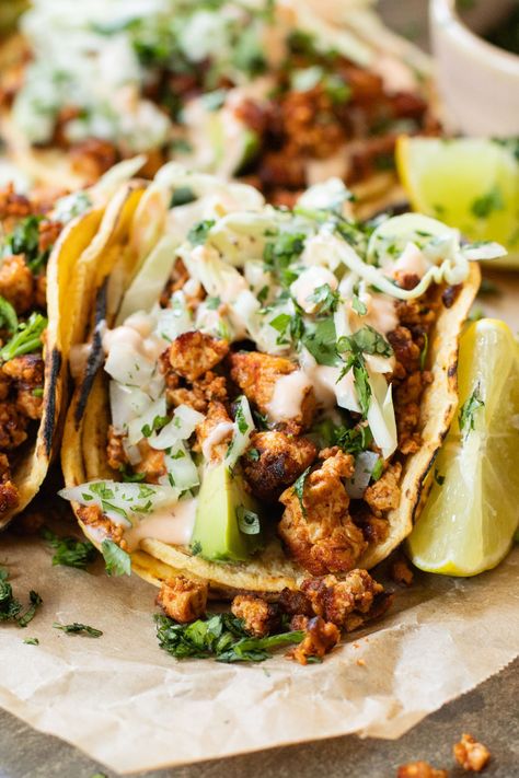 These Crispy Tofu Street Tacos are ready in 30 minutes, perfect for a vegan weeknight dinner. Packed with protein and taste AMAZING! Vegetarian Tacos Recipes, Vegan Mexican Recipes, Mexican Dinner Recipes, Vegetarian Tacos, Vegan Tacos, Street Tacos, Crispy Tofu, Vegan Sandwich, Savory Vegan