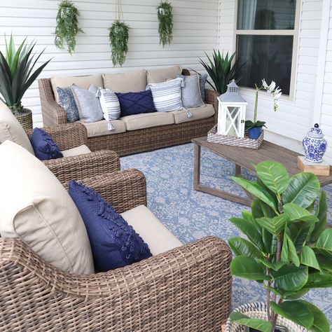 Outdoor Deck Decorating Ideas, Blue Patio Decor, Patio Color Schemes, Small Outdoor Patio, Blue Patio Furniture, Outdoor Deck Decorating, Outdoor Decorating Ideas, Small Outdoor Patios, Blue Patio