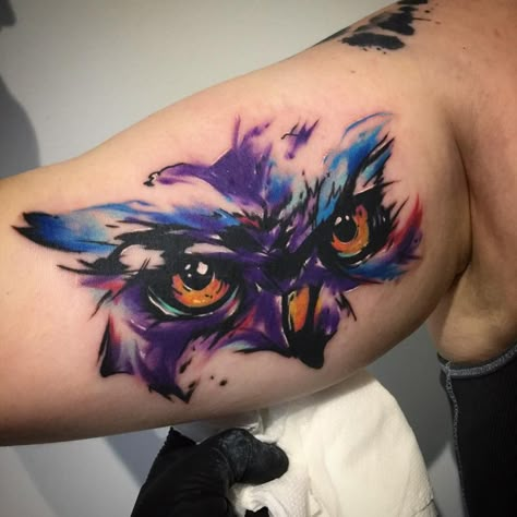 Watwrcolor owl tattoo on arm Owl Tattoo For Women Watercolor, Watercolour Owl Tattoo, Watercolor Owl Tattoos, Owl Eye Tattoo, Colorful Owl Tattoo, Ma Tattoo, Owl Tattoo Drawings, Cute Owl Tattoo, Tier Tattoo