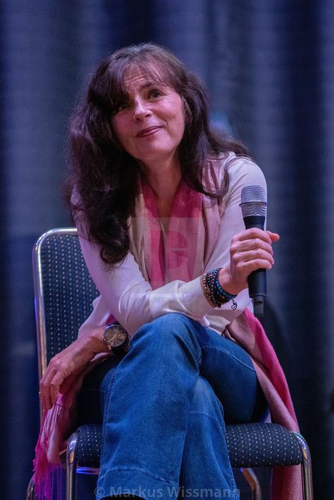 HAPPY 65th BIRTHDAY to MIRA FURLAN!! 9/7/20 Croatian–American actress and singer. Internationally, she is best known for her roles as the Minbari Ambassador Delenn on the science fiction television series Babylon 5 (1993–98), and as Danielle Rousseau on Lost. Also, she appeared in the multiple award-winning films such as When Father Was Away on Business and The Abandoned. Danielle Rousseau, Mira Furlan, Happy 65th Birthday, Happy 65 Birthday, Fandom Jokes, Lost Tv Show, Babylon 5, 65th Birthday, Celebrity Biographies