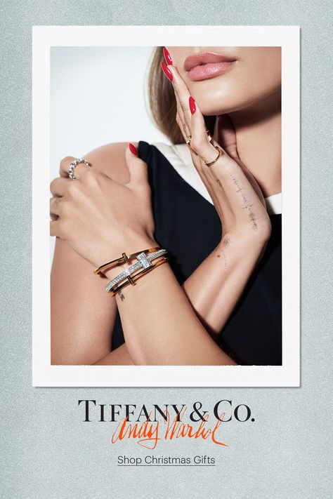 Explore the collection Creative Marketing Campaign, Tiffany Blue Box, Tiffany T, Hailey Rhode Baldwin, Holiday Campaign, Hailey Rhode, Tiffany Jewelry, Cartier Jewelry, Sparkle Jewelry