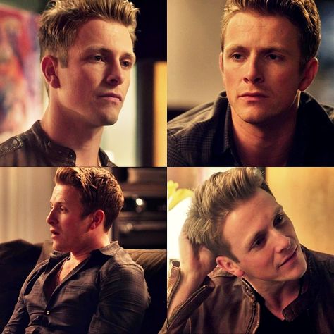 Charles/Charlie Wentworth (Nashville - Charlie Bewley) - (screencaps and collage by me) Volturi Twilight, Demetri Volturi, Charlie Bewley, Seth Clearwater, Twilight Dr, Twilight Saga Books, Vampire Twilight, Charles Martin, Twilight Cast