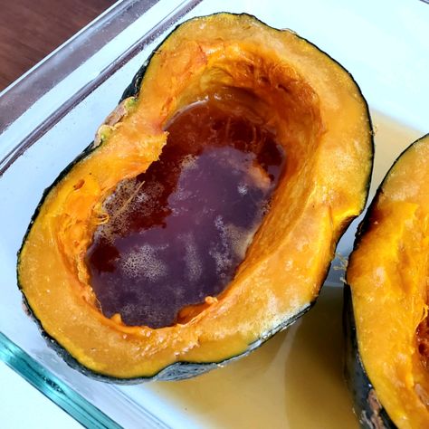 Microwave Squash Cooking Squash In Microwave, Butternut Squash In Microwave, Acorn Squash In Microwave, Microwave Butternut Squash, Buttercup Squash Recipe, Butternut Squash Microwave, Microwave Squash, Kabocha Squash Recipe, Cooking Peppers