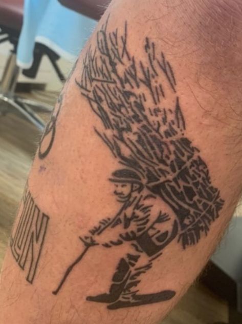 Led Zeppelin IV American Traditional Led Zeppelin Tattoo, Led Zeppelin Iv Tattoo, Led Zeppelin Hermit Tattoo, Album Cover Tattoo Ideas, Led Zeppelin Tattoos, Led Zeppelin Hermit, Radiohead Tattoo, Led Zeppelin Tattoo, Led Zeppelin Albums