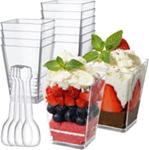 Pudding Cup Desserts, Plastic Dessert Cups, Dessert Pots, Appetizer Cups, Mousse Dolce, Dessert Mini, Parfait Cups, Mini Dessert Cups, Dessert Shots