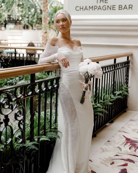 A London love story 💕 Charming bride wearing Envy by @evalendel 🤍 Bride @charlotte.holt_ Photographer @kateborrill Florist @ellies.dried.delights MUA & Hair @chantellesmithmua Dress @confettiandlaceleeds Dress designer @evalendel Content wearereelweddings Venue @adaytorememberlondon @the_landmark_london @34mayfair #evalendel #evalendelbride #bridalfashion #bridalgown #bridalgowns #weddingdress #weddingday #bridalshower London Love Story, Eva Lendel, London Landmarks, London Love, Dress Designer, Bridal Style, Bridal Gowns, Florist, Love Story