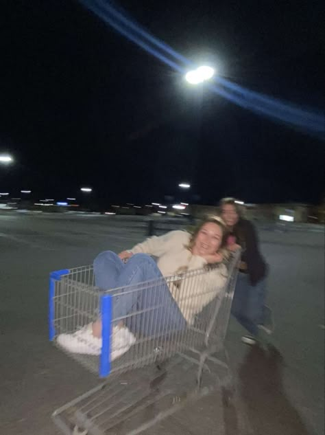 shopping cart photography Friends In Shopping Cart, In Shopping Cart Pose, Shopping Carts Aesthetic, Shopping Trolley Cart, Shopping Aesthetic, Grocery Cart, Friend Activities, Shopping Trolley, Bestest Friend