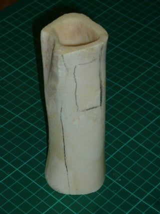 Prepare Bone for Carving : 8 Steps - Instructables Wood Carving Designs, Dremel Carving, Alternative Jewelry, Soap Carving, Bone Crafts, Dremel Wood Carving, Beef Bones, Wood Burning Crafts, Bone Art