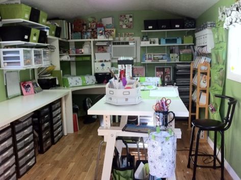 Craft Shed Ideas, Craft She Shed, She Shed Craft Room, Sewing Shed, Craft Shed, Dream Craft Room, Craft Room Design, Scrapbook Room, She Sheds