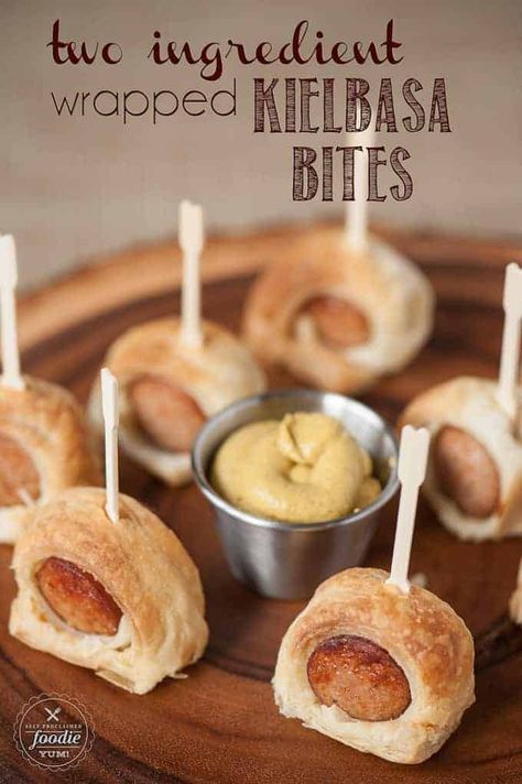 Kielbasa Bites Recipe, Kielbasa Bites, Easy Super Bowl, Appetizers Easy Dips, Healthy Appetizers Easy, Healthy Superbowl Snacks, Superbowl Appetizers, Appetizers Easy Finger Food, Party Appetizers Easy