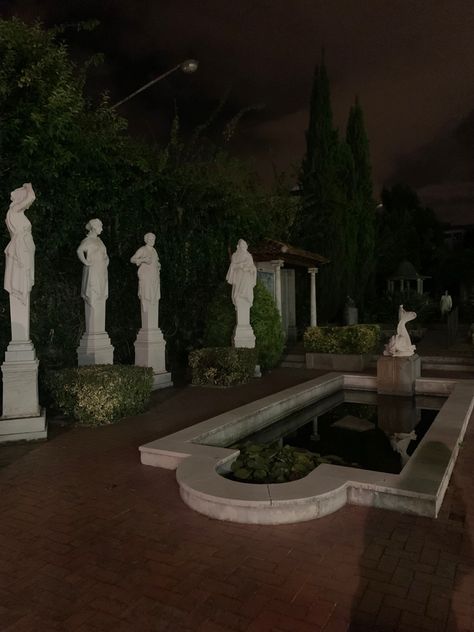 Dark Garden Aesthetic Night, Secret Garden Aesthetic Night, Night Garden Party Aesthetic, Garden At Night Aesthetic, Garden Night Aesthetic, Night Garden Aesthetic, Dark Garden Aesthetic, Dark Academia Night, Dark Academia Garden