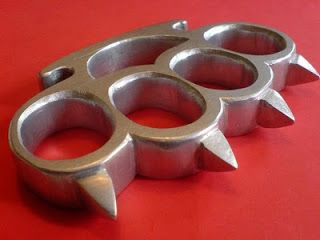 WeaponCollector's Knuckle Duster and Weapon Blog: Home Made Spiked Knuckle Duster Crossbow Hunting, Knuckle Duster, Tactical Survival, Crossbow, Survival Gear, Tactical Gear, Self Defense, Home Made, Gadgets