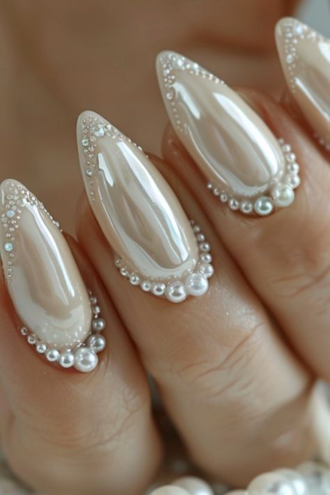 Classy Nail Aesthetic, Regency Era Inspired Nails, Bridgerton Inspired Nails Ideas, Pearl Themed Nails, Pearl Accent Nails, Bridgerton Aesthetic Nails, Bridgeton Nails, Pearl Design Nails, Ivory Wedding Nails