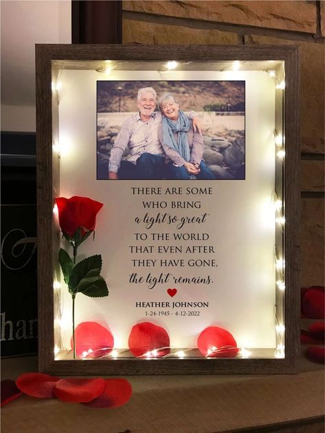 Memorial Gift Diy, Lighted Shadow Box, Mom Dad Anniversary, Personalized Shadow Box, Anniversary Gift For Parents, Rose Colors, Box Frame Art, Custom Shadow Box, Anniversary Art