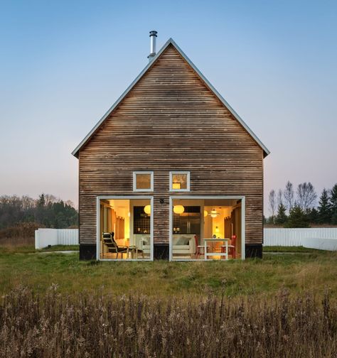 Salmela Architect, Paul Crosby · House for Beth Salmela Architect, River Cottage, Rural House, Modern Cottage, Rural Area, Architect House, Minimalist Aesthetic, Less Is More, Contemporary Architecture