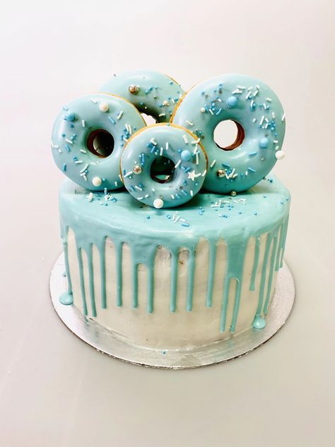 Donut Smash Cake, Donut Cake, Cake Donuts, Smash Cake, 7th Birthday, Cute Cakes, Cake Smash, Donuts, Cupcake Cakes