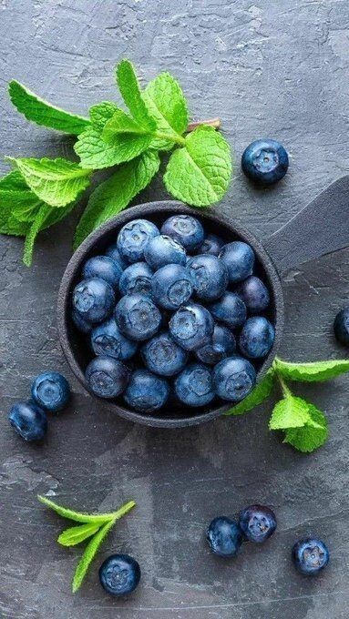 🍂Nikita🍁 (@NikoLas_112) / Twitter Food Art Photography, Fruits Photos, Blueberry Fruit, Fruit Wallpaper, Fruit Photography, Food Wallpaper, Beautiful Fruits, Acai Berry, Weird Food