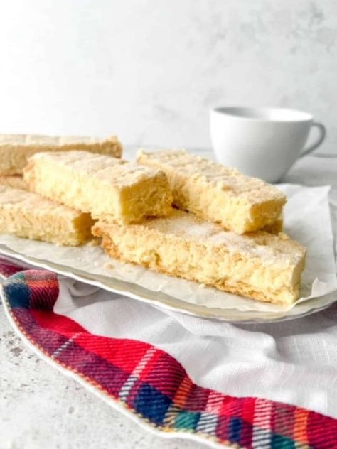 Desserts With Apples, Gluten Free Apple Pie Bars, Scottish Shortbread Recipe, Gf Thanksgiving, Scottish Shortbread Cookies, Gluten Free Apple Pie, Gluten Free Holiday Recipes, Scottish Shortbread, Gluten Free Shortbread