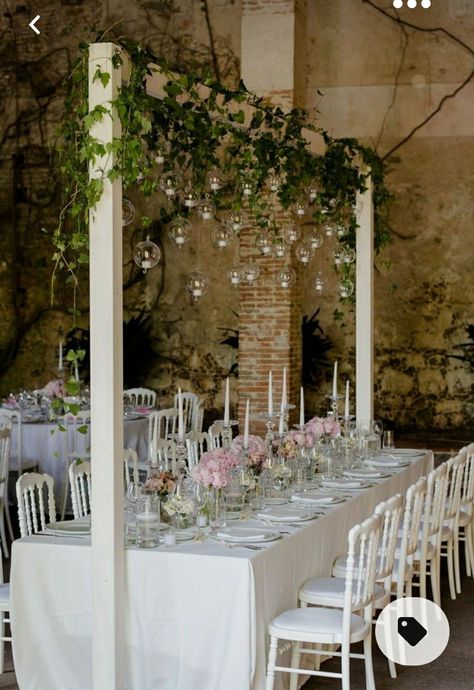 Wedding Greenery Decor, Villa Grabau, Greenery Wedding Ideas, Compote Centerpiece, Cheap Wedding Table Centerpieces, Lucca Tuscany, Reception Layout, Greenery Decor, Barn Reception