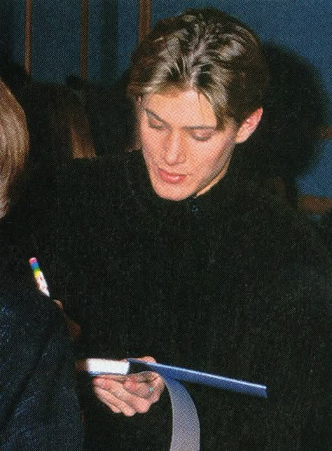 Jensen Ackles Young Pictures, 90s Jensen Ackles, Jensen Ackles 2000s, Jensen Ackles Aesthetic, Jensen Ackles 90s, Young Jensen Ackles, Jensen Ackles Shirtless, 90s Celebrities, Supernatural Men