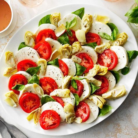 BelGioioso Artichoke Caprese Platter Recipe: How to Make It Low Sodium Appetizers, Artichoke Pasta Salad, Shrimp Pasta Salad, Artichoke Pasta, Tomato Mozzarella, Tomato Salad, Pasta Salad Recipes, Low Sodium, Recipes Food