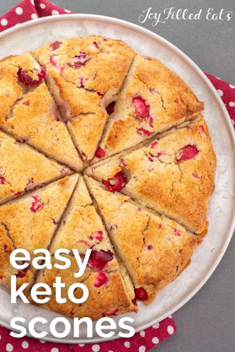 These Keto Scones are tender, moist, full of cranberries, and drizzled with a sweet orange glaze! Perfect for a holiday brunch or a weekend snack paired with a hot cup of coffee. Low carb scones are must-make for your upcoming holiday cravings. Keto Scone Recipes, Low Carb Scones Recipe, Keto Cranberry Bread, Keto Scones, Postres Keto, Keto Cakes, Bread Keto, Gluten Free Scones, Low Fat Low Carb