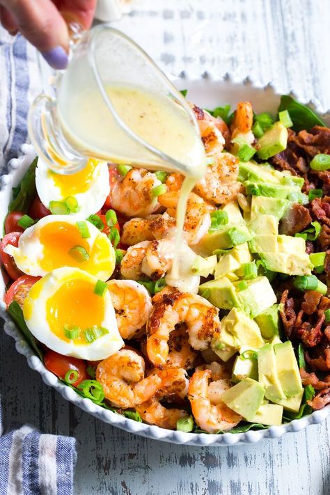 Salads Recipes For Dinner Shrimp, Cobb Salad With Shrimp, Shrimp On Salad Recipes, Boiled Shrimp Salad, Shrimp Cobb Salad Recipes, Shrimp Salad Dressing Recipes, Green Salad With Shrimp, Salad With Fish, Lemon Garlic Vinaigrette