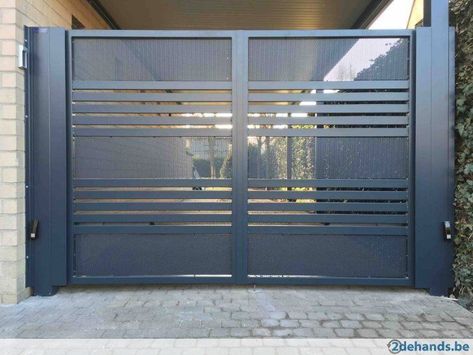 Iron Main Gate Design, Metal Gates Design, Modern Entrance Door, Home Gate Design, Gate Designs Modern, Gates Design, Grill Gate Design, Modern Gate, Steel Door Design