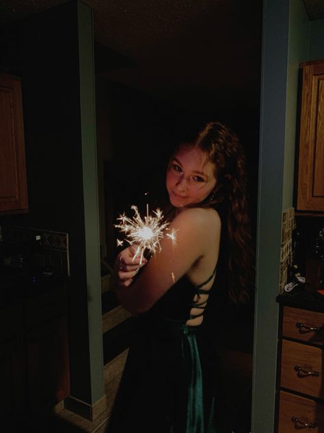 nye, new years eve, sparklers, photoshoot, nye photos, photoshoot inspo, New Years Selfie, Sparklers Photoshoot, Nye Photos, Sparkler Photoshoot, New Years Photoshoot, Sparkler Photos, New Year Photoshoot, Sparkler Photography, Golden Birthday