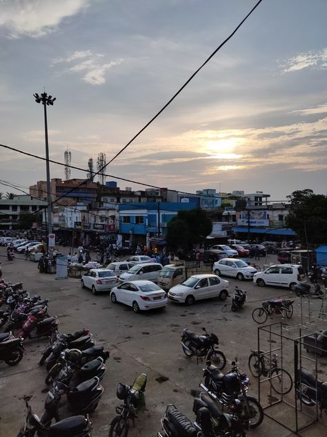 #citylife #sunset #indiancity #bhubaneswar #evening #photographyideas #outdoor Bhubaneswar City Photography, City Life, Bhubaneswar City, My Saves, Indian City, Photography, City Photography, Travel, Aesthetic Backgrounds