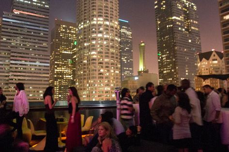 Los Angeles Night Life, La Night Life, Los Angeles Rooftop, Los Angeles Nightlife, Los Angeles Party, Los Angeles Bars, La Nightlife, Grad Trip, Club Nightclub