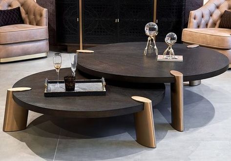 Table Design For Living Room, Modern Coffee Table Design, Style A Coffee Table, Centre Table Design, Centre Table Living Room, Coffee Table Inspiration, Black Living Room Decor, Central Table, Coffee Table Design Modern