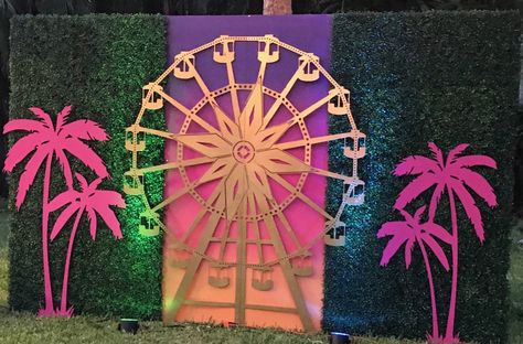 Ferris Wheel Coachella, Coachella Decorations Diy, Coachella Homecoming Theme, Coachella Birthday Party Ideas, Coachella Photobooth, Coachella Backdrop, Coachella Decorations, Coachella Deco, Coachella Design