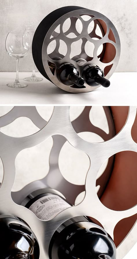 13 Wine Bottle Storage Ideas For Your Stylish Home // A steel wine wheel like this one adds a unique design piece to your home and creates a stylish spot to store your bottles. Steel Wine Rack, Steel Wine Racks, Pliage Tole, Cnc Wine Rack, Copper Wine Rack, Welded Wine Bottle Holder, Wine Bottle Holder Metal, Wine Organization, Metal Sheet Design