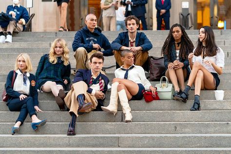 New Gossip Girl, Emily Lind, Gossip Girl 2021, Mode Gossip Girl, Gossip Girl Cast, Evan Mock, Audrey Hope, Estilo Gossip Girl, Gossip Girl Vibes