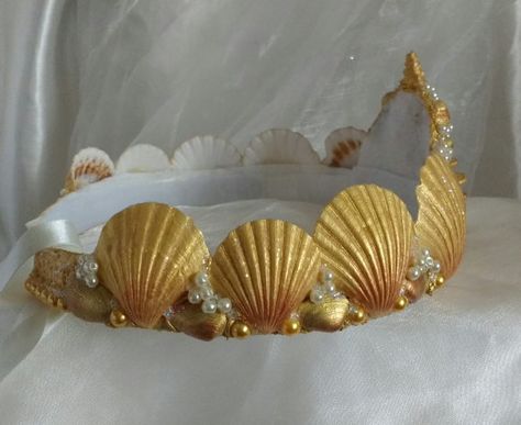 Mermaid crown shell crown ocean theme crown by BolshieAlice Diy Crowns, Goddess Mermaid, Tangled Costume, Rapunzel Crown, Shell Crown, Baby Tiara, Maleficent Horns, Uk Beach, Water Goddess