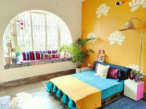 Indian Room Decor, Indian Bedroom Decor, Indian Bedroom, Colourful Living Room Decor, India Home Decor, Indian Home Design, Indian Home Interior, Ethnic Home Decor, Colourful Living Room