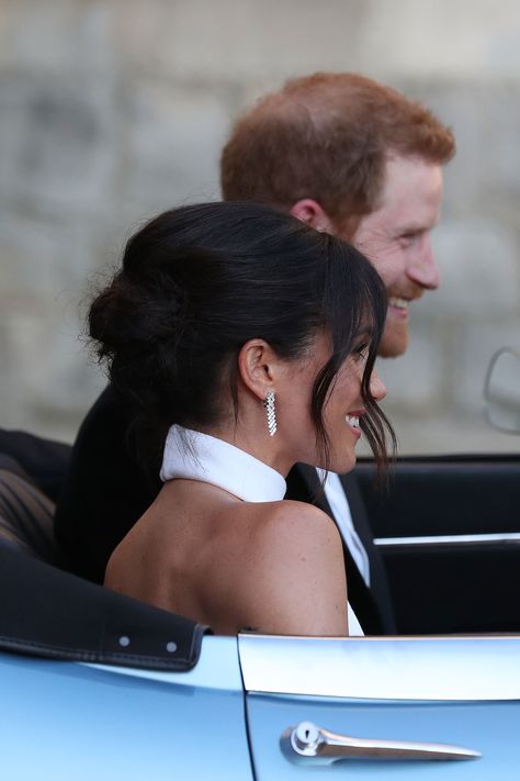 Meghan Markle Hair, Romantic Updo Hairstyles, Loose Chignon, Wedding Hairstyles And Makeup, Chignon Wedding, Meghan Markle Wedding, Wedding Bun Hairstyles, Red Carpet Hair, Bridal Hair Buns